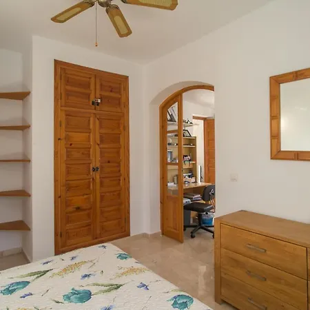 Palmas 21c Oasis Apartment Nerja